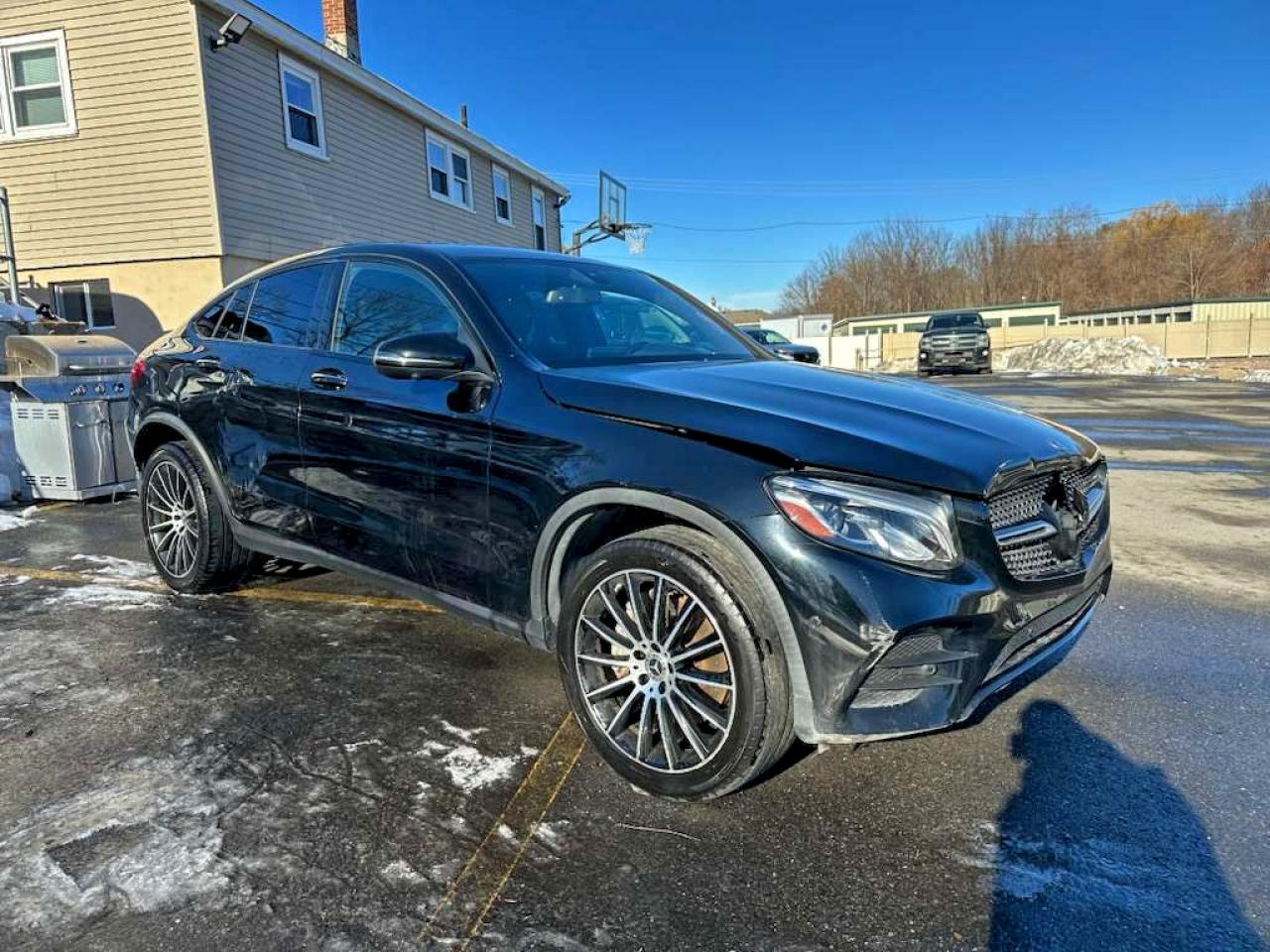2019 MERCEDES-BENZ GLC COUPE 300 4MATIC photo 4