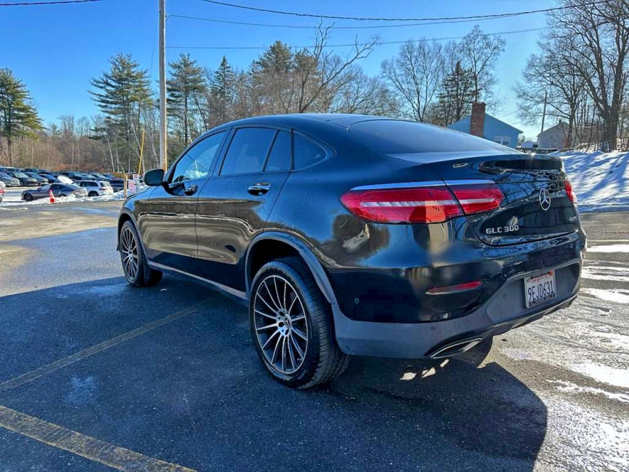 2019 MERCEDES-BENZ GLC COUPE 300 4MATIC photo 2