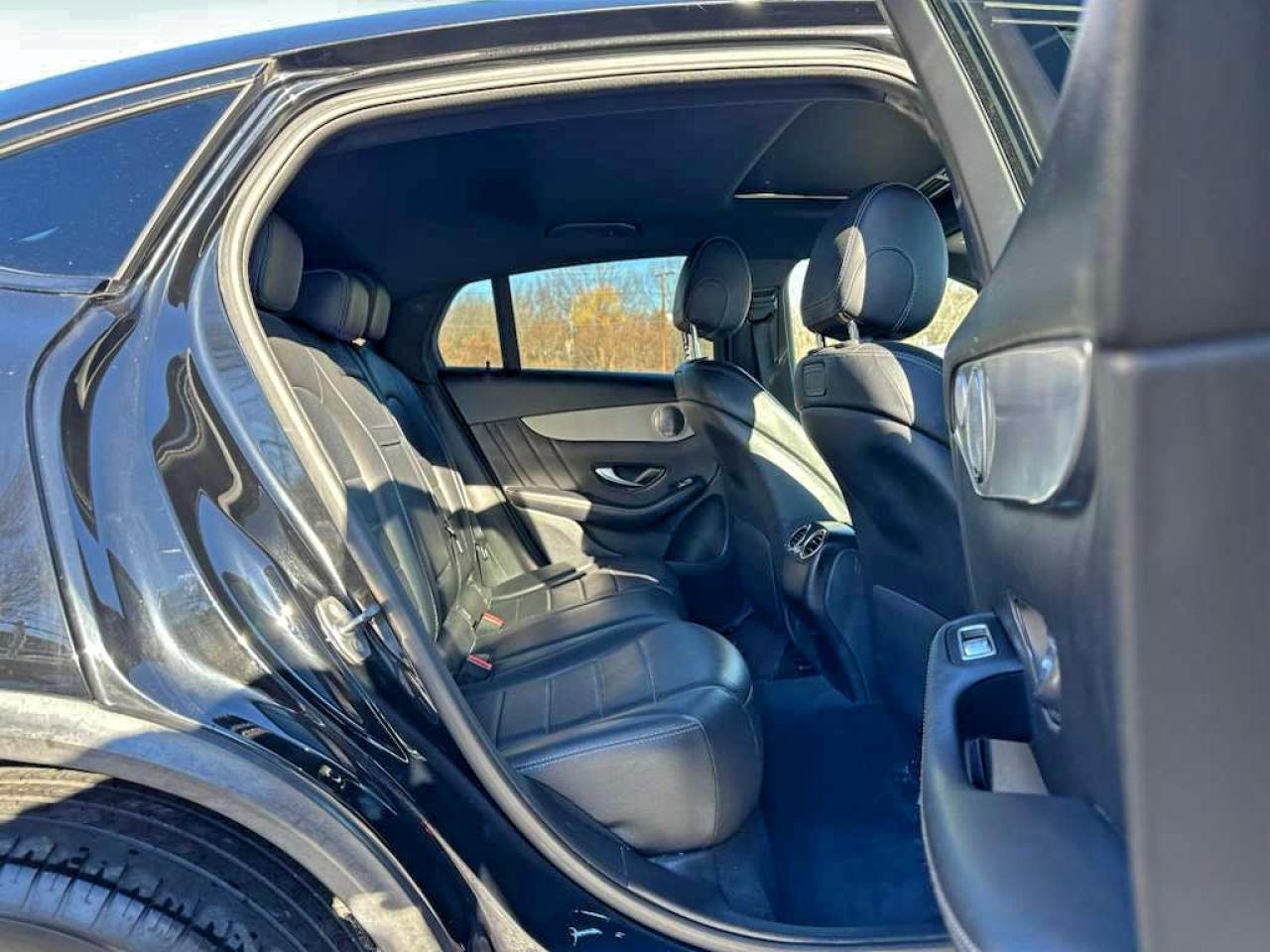2019 MERCEDES-BENZ GLC COUPE 300 4MATIC photo 8