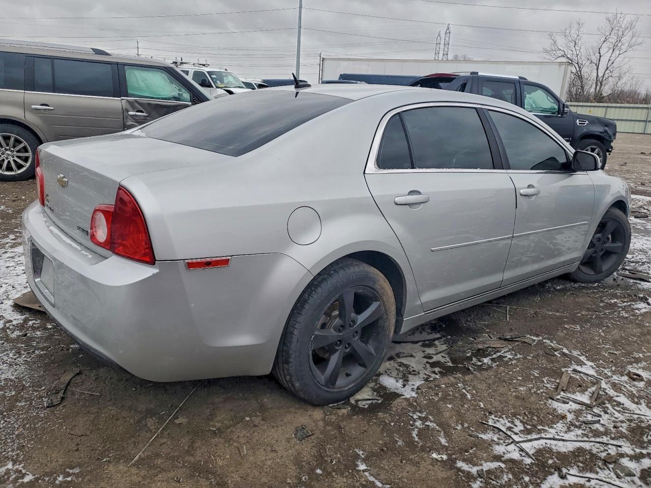 2011 CHEVROLET MALIBU 1LT photo 3