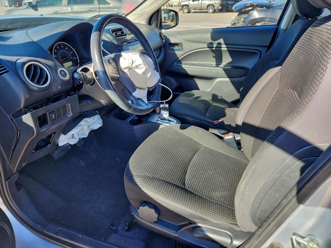 2015 MITSUBISHI MIRAGE ES photo 7