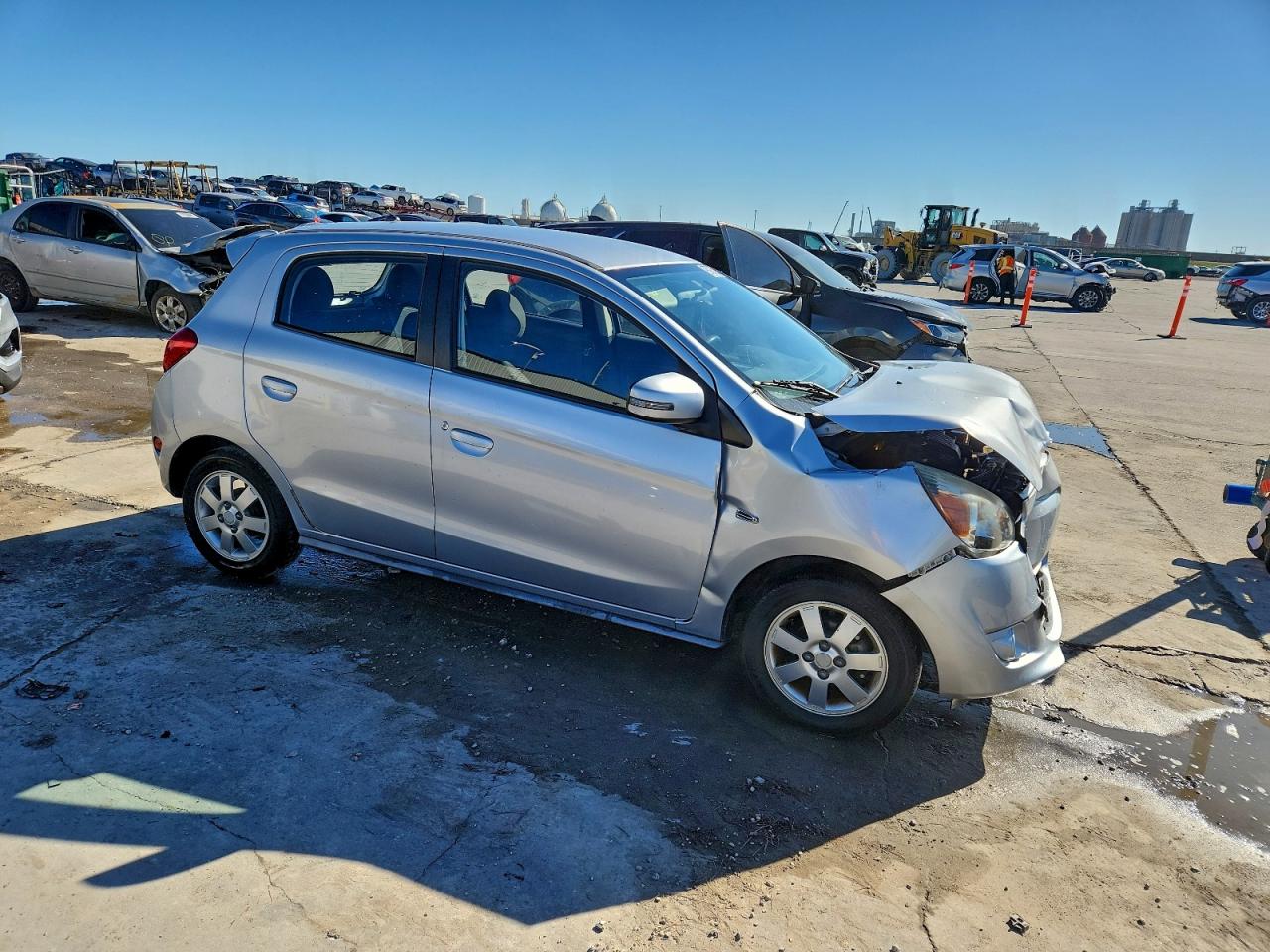 2015 MITSUBISHI MIRAGE ES photo 4