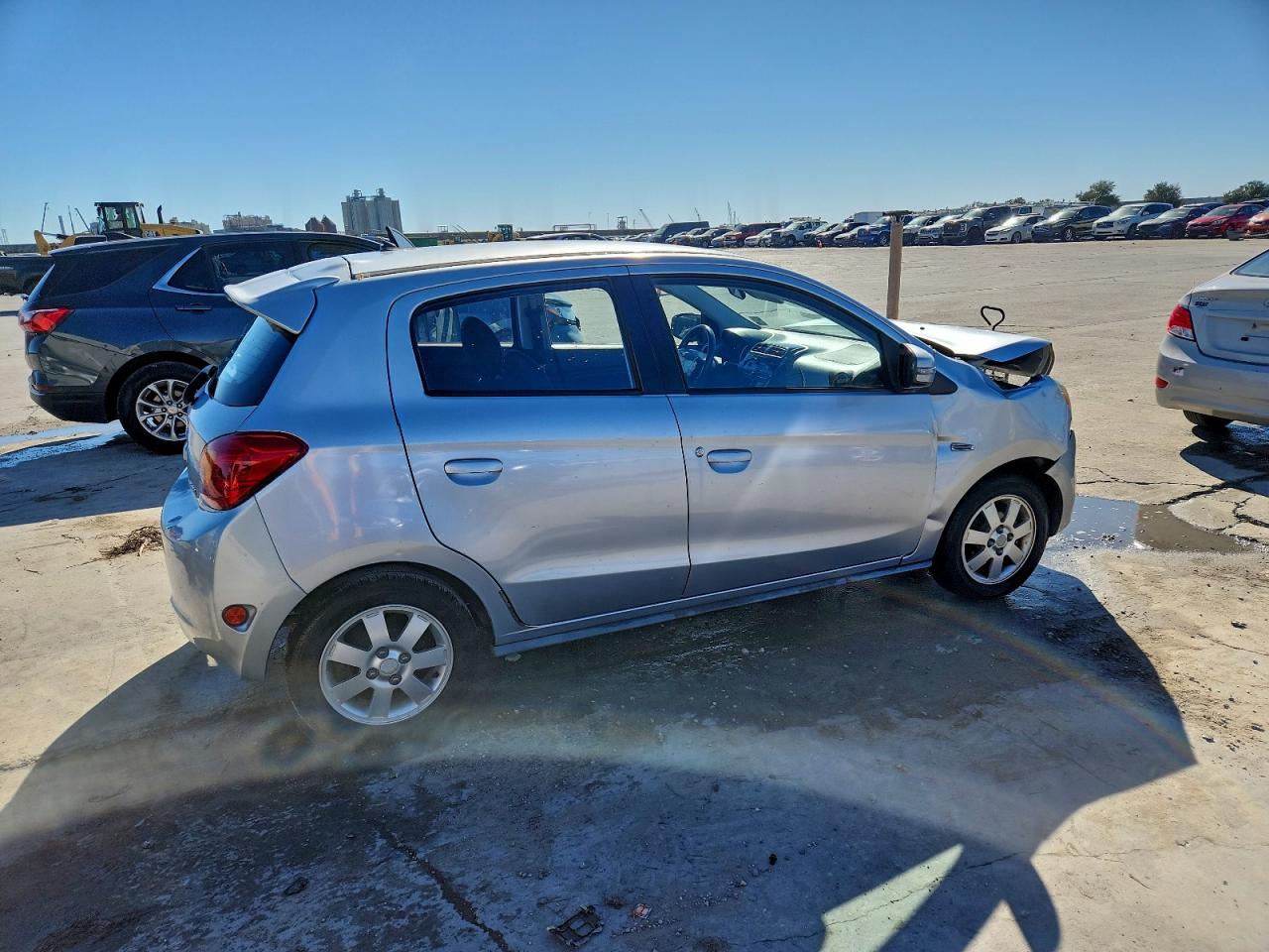 2015 MITSUBISHI MIRAGE ES photo 3