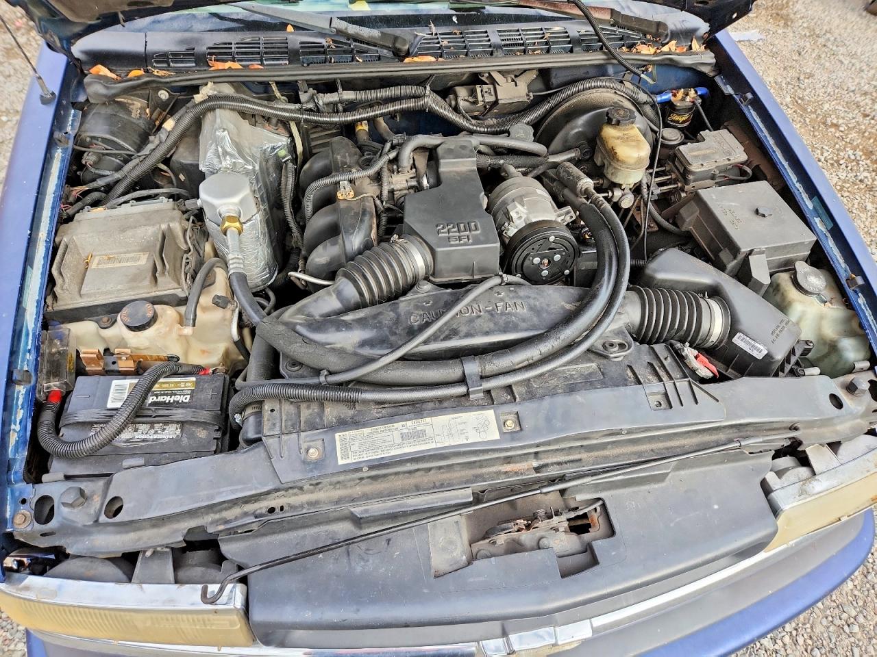 2000 CHEVROLET S TRUCK S10 photo 11