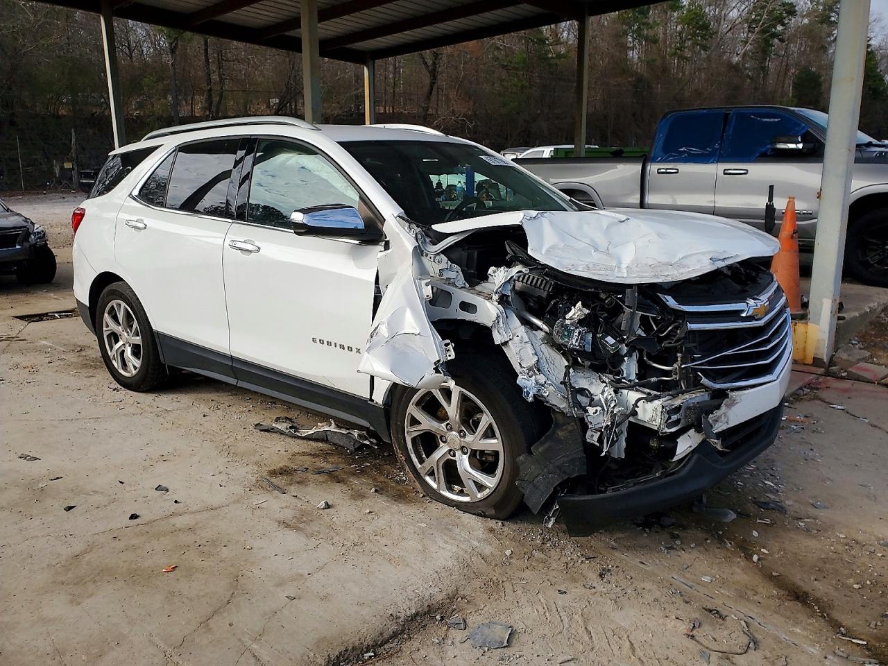 2018 CHEVROLET EQUINOX PREMIER photo 4