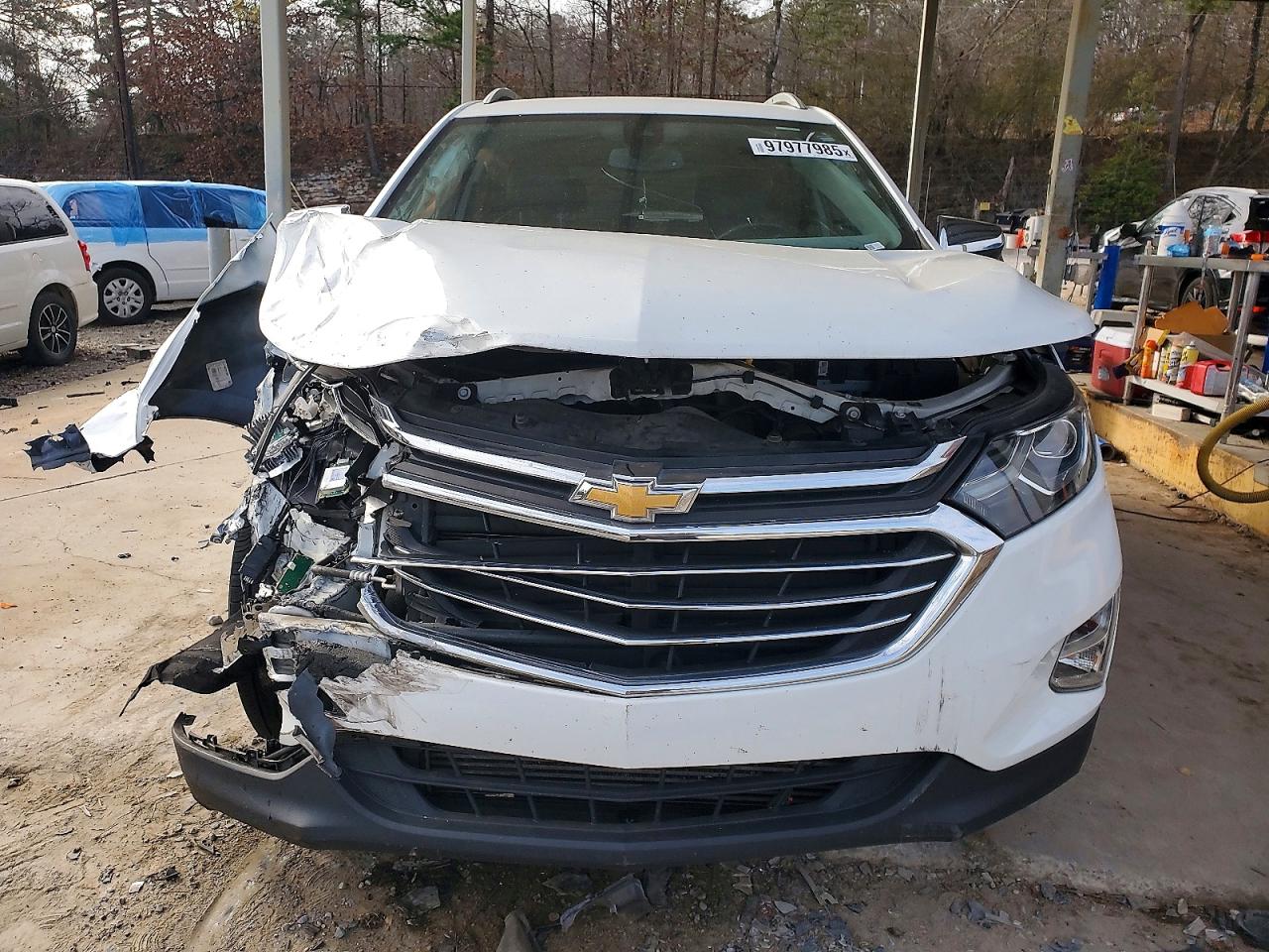2018 CHEVROLET EQUINOX PREMIER photo 5