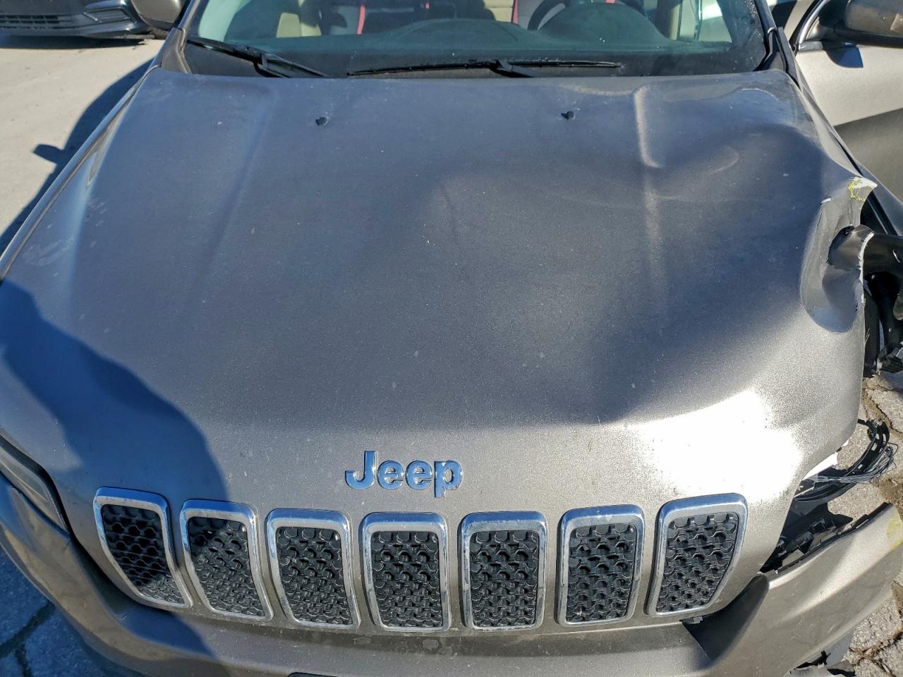 2019 JEEP CHEROKEE LATITUDE photo 11