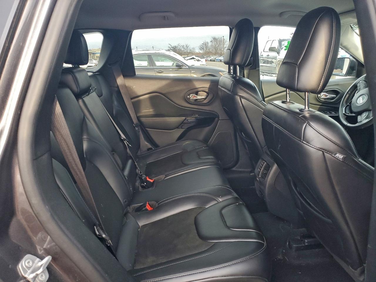2019 JEEP CHEROKEE LATITUDE PLUS photo 11