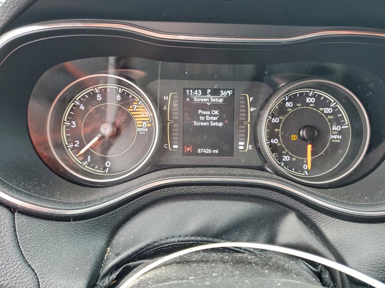 2019 JEEP CHEROKEE LATITUDE PLUS photo 9