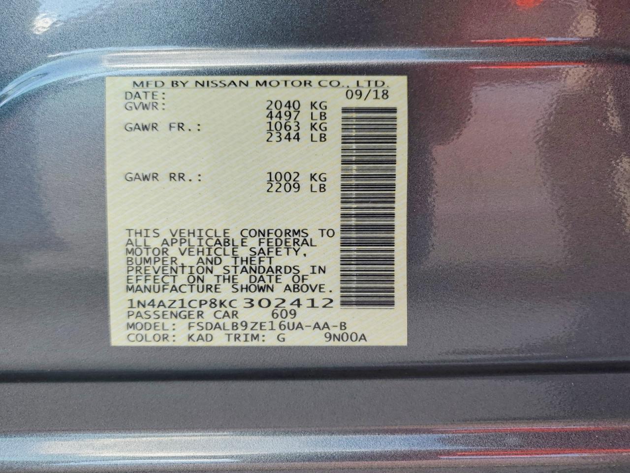 2019 NISSAN LEAF S photo 12