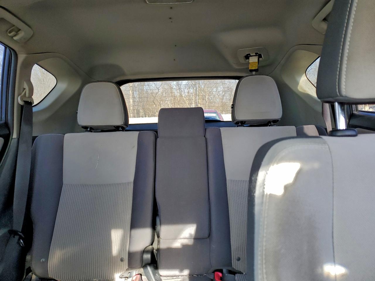 2014 TOYOTA RAV4 XLE photo 10
