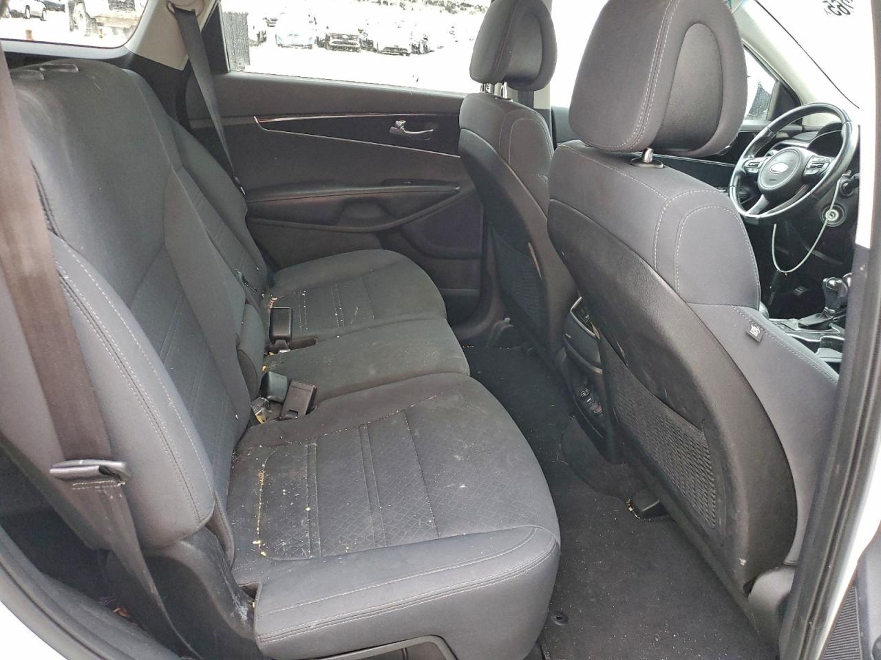 2016 KIA SORENTO LX photo 11