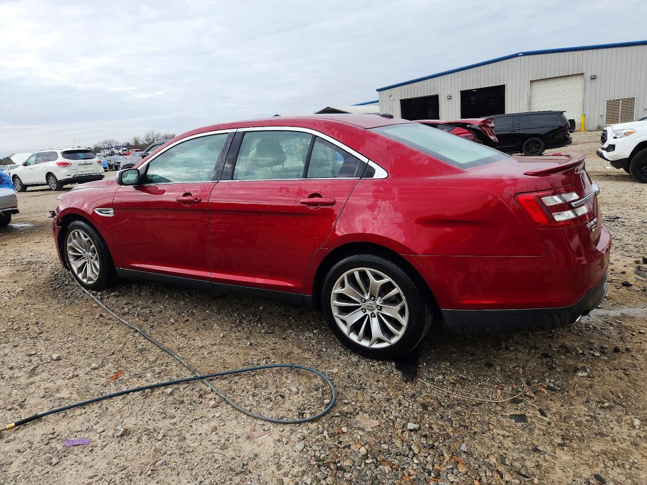 2014 FORD TAURUS LIMITED photo 2