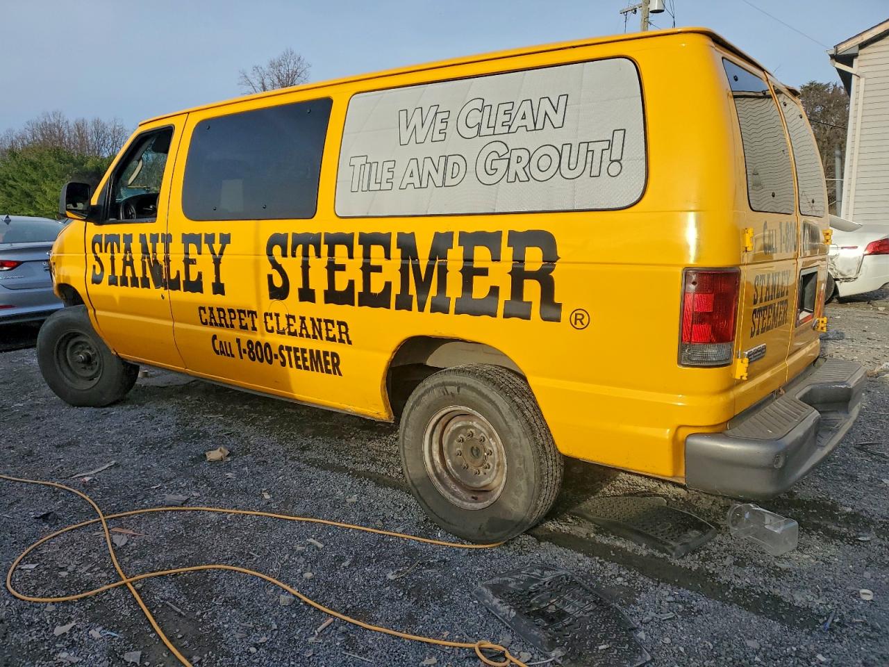 2007 FORD ECONOLINE E250 VAN photo 2