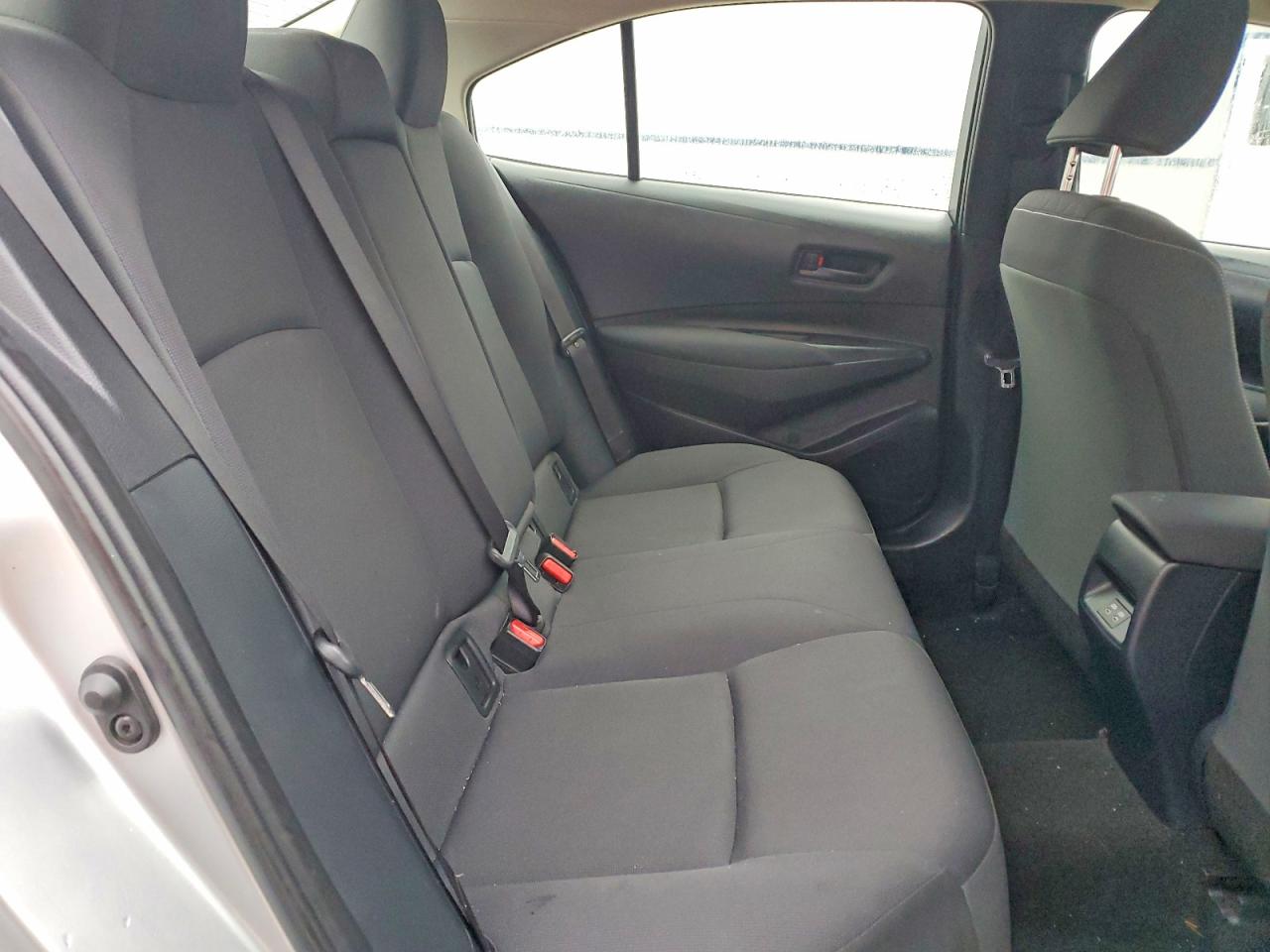 2023 TOYOTA COROLLA LE photo 10