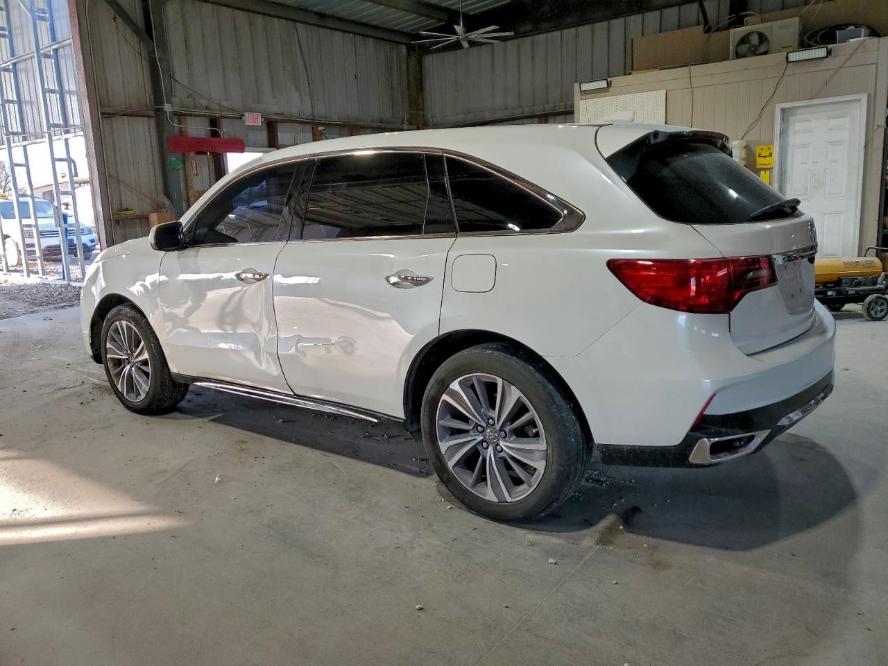 2017 ACURA MDX TECHNOLOGY photo 2