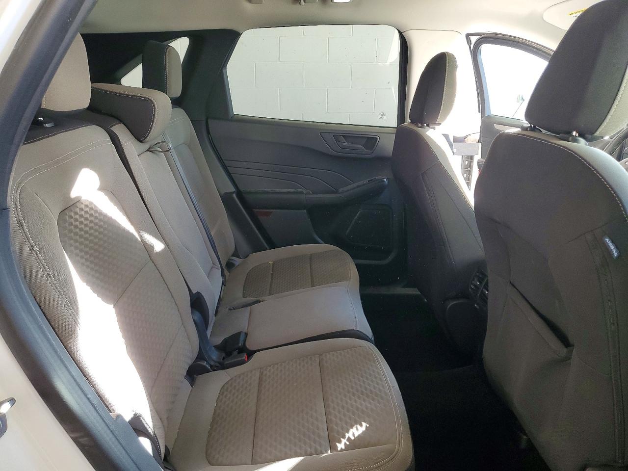 2022 FORD ESCAPE SE photo 11
