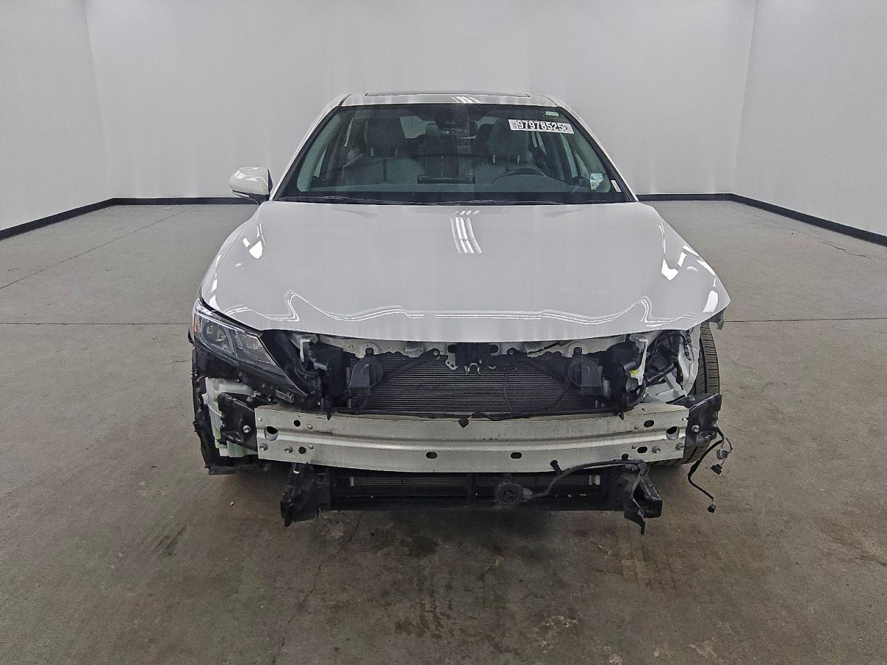 2022 TOYOTA CAMRY NIGHT SHADE photo 5