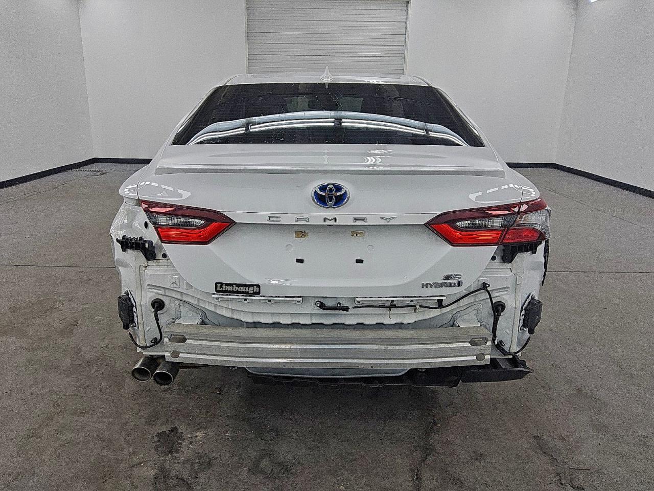 2022 TOYOTA CAMRY NIGHT SHADE photo 6