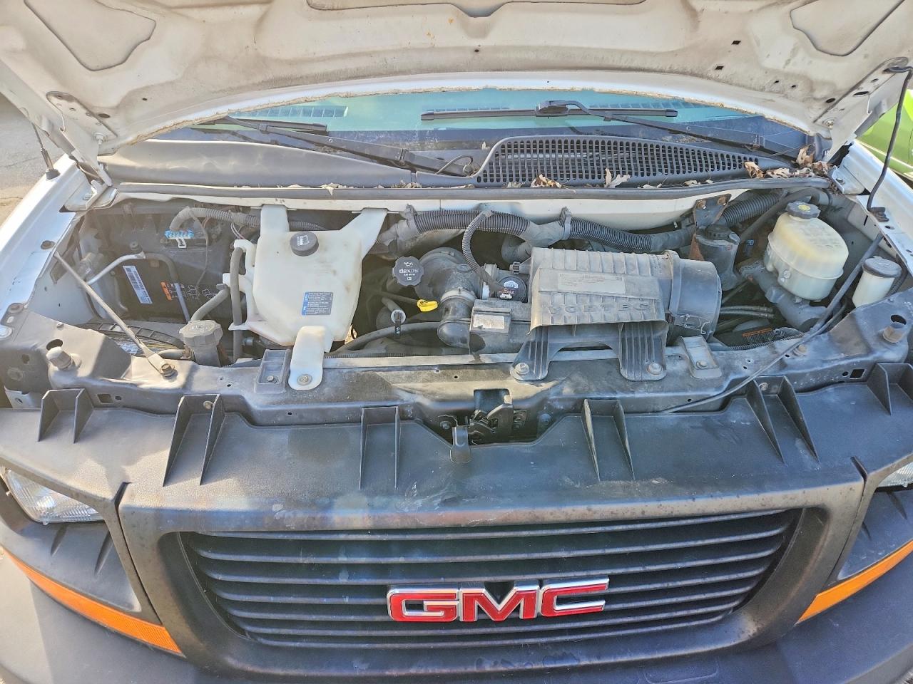2015 GMC SAVANA UTILITY / SERVICE VAN photo 11