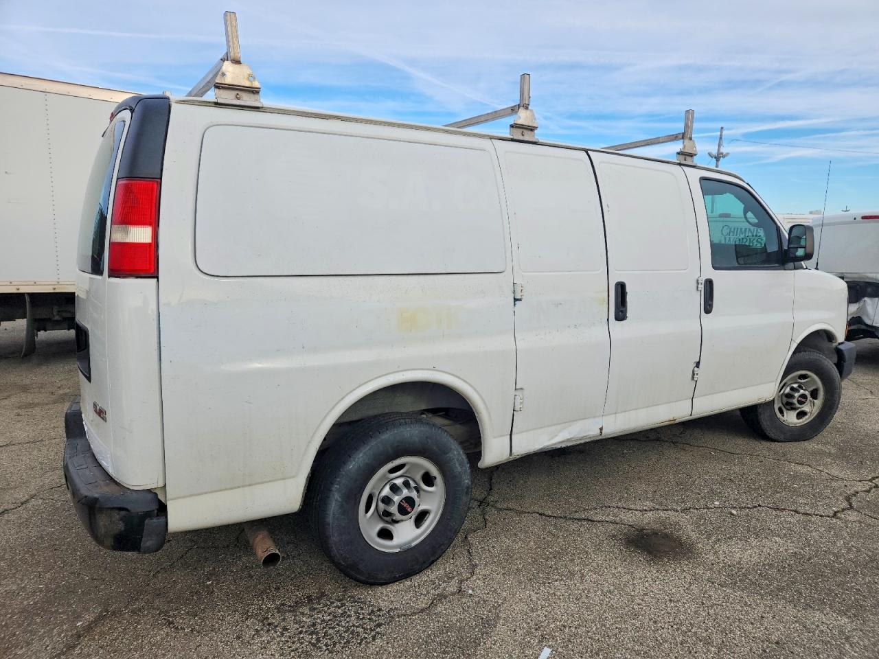 2015 GMC SAVANA UTILITY / SERVICE VAN photo 3