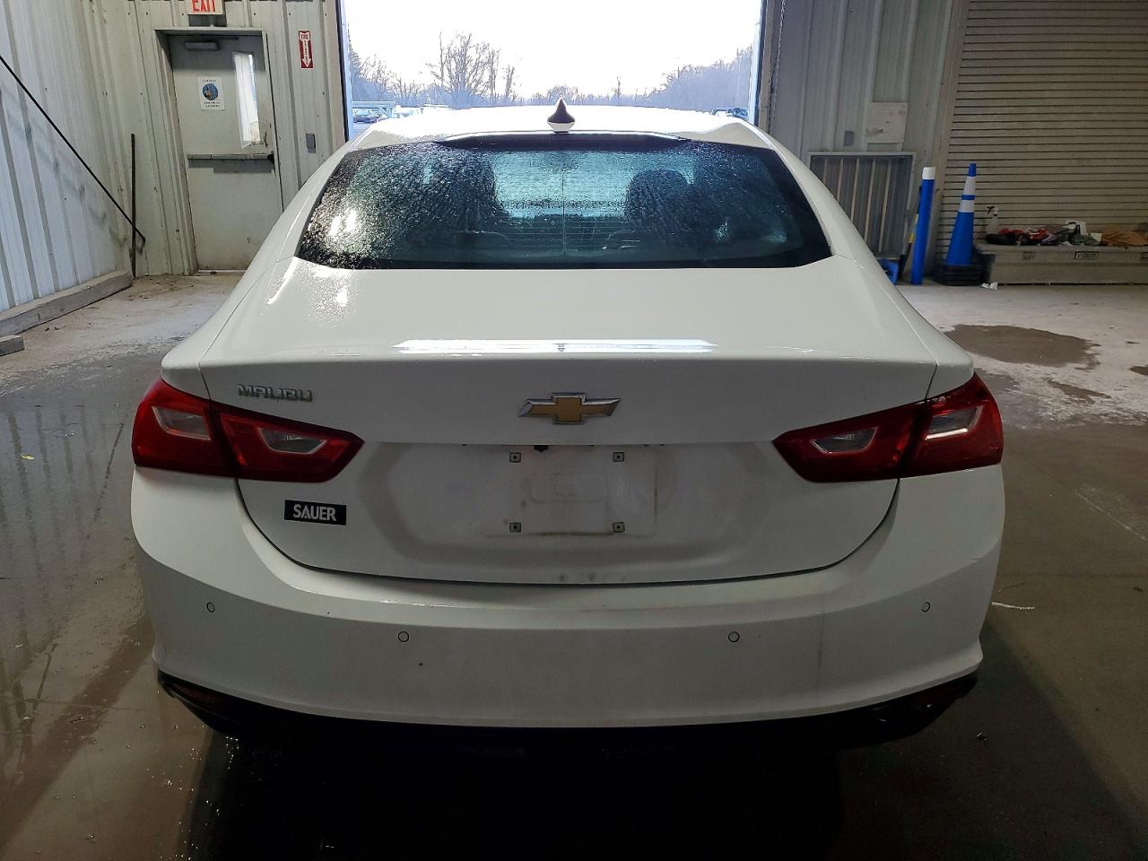 2022 CHEVROLET MALIBU LS photo 6