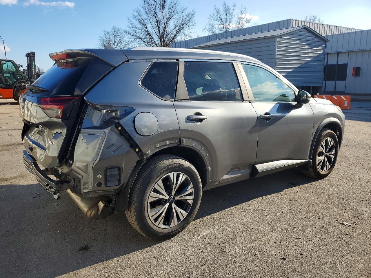 2023 NISSAN ROGUE SV photo 3