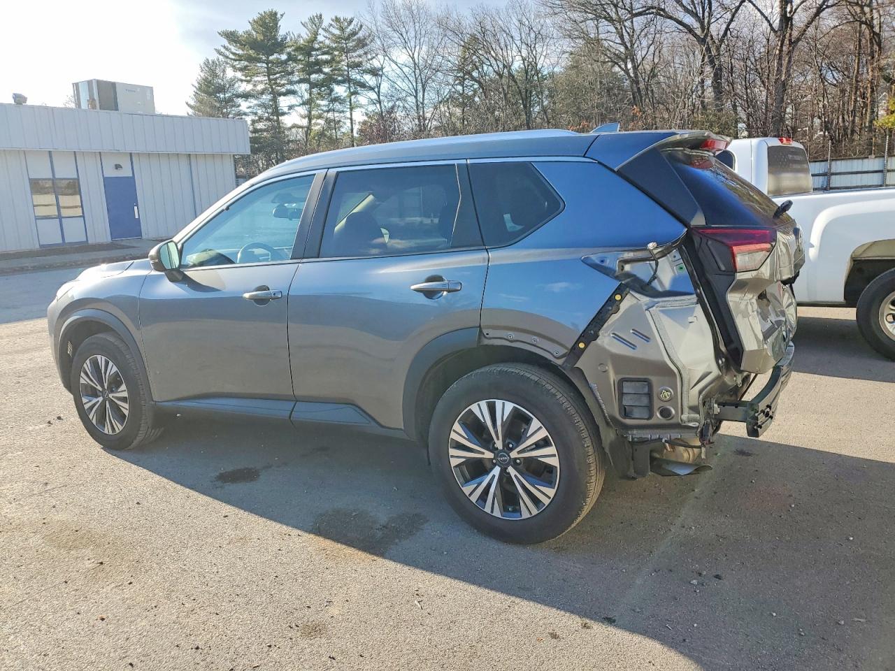 2023 NISSAN ROGUE SV photo 2