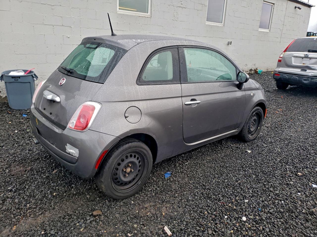 2013 FIAT 500 POP photo 3