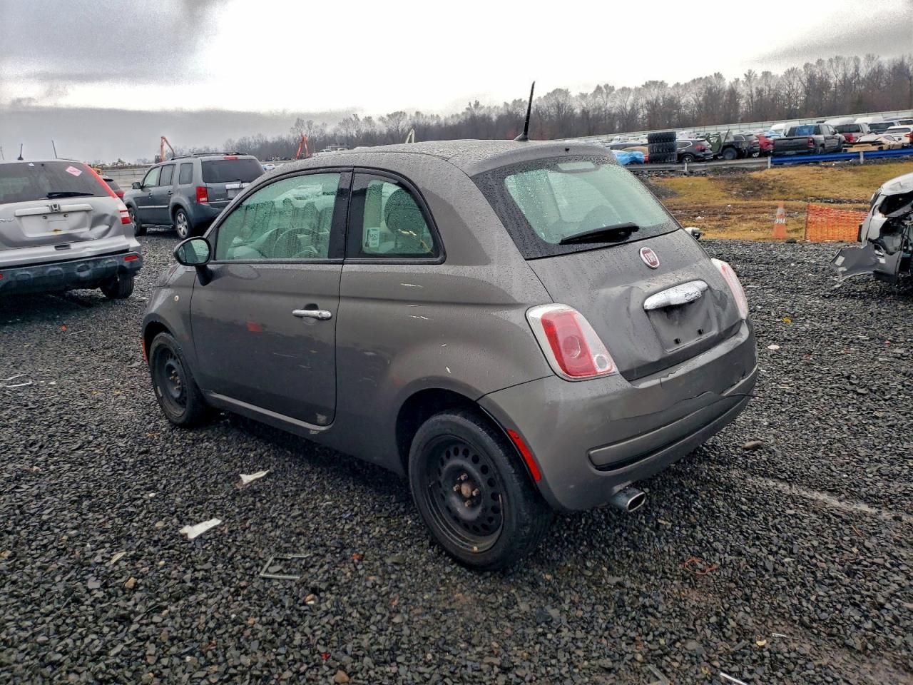 2013 FIAT 500 POP photo 2