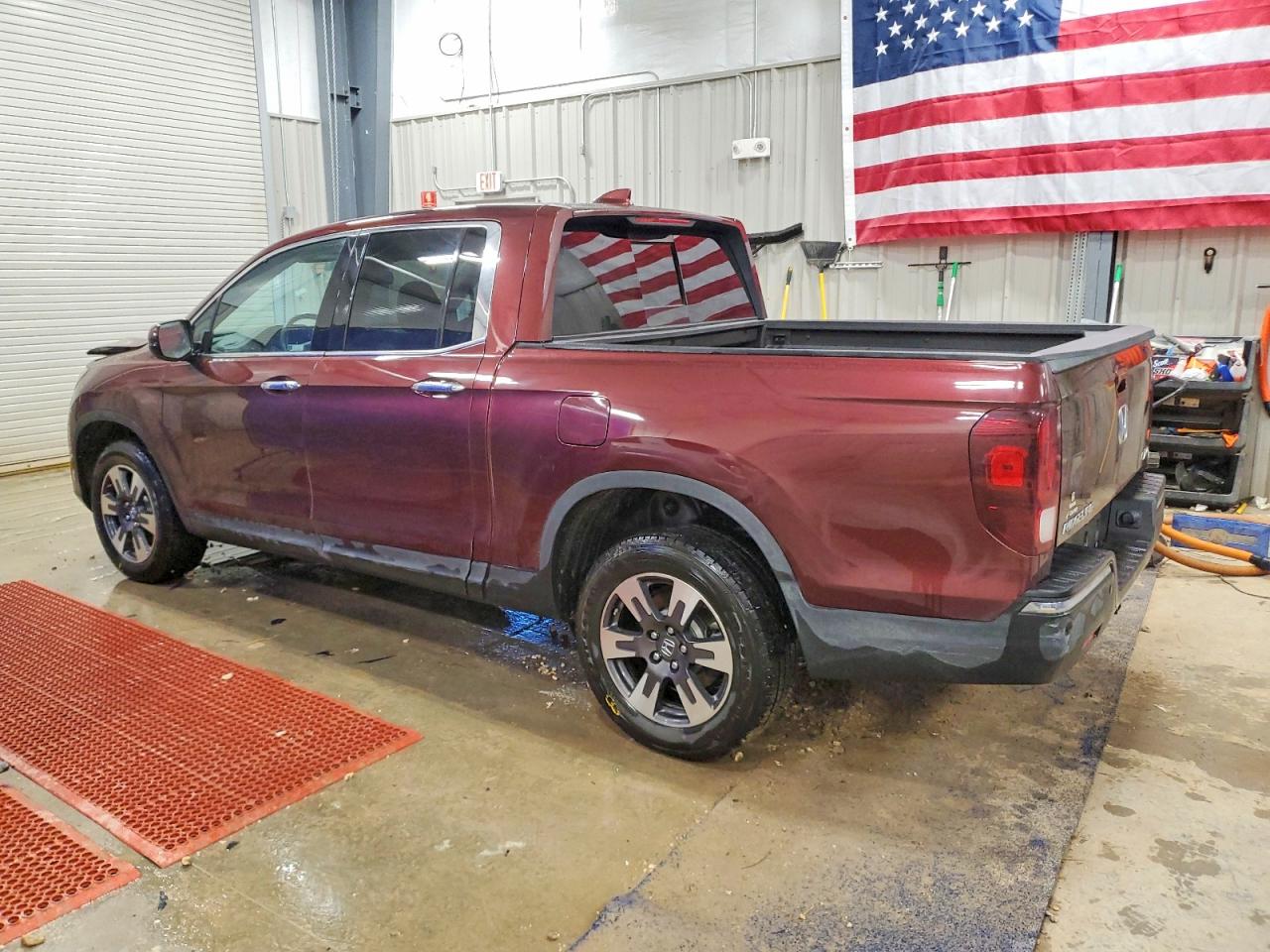 2019 HONDA RIDGELINE RTL photo 2