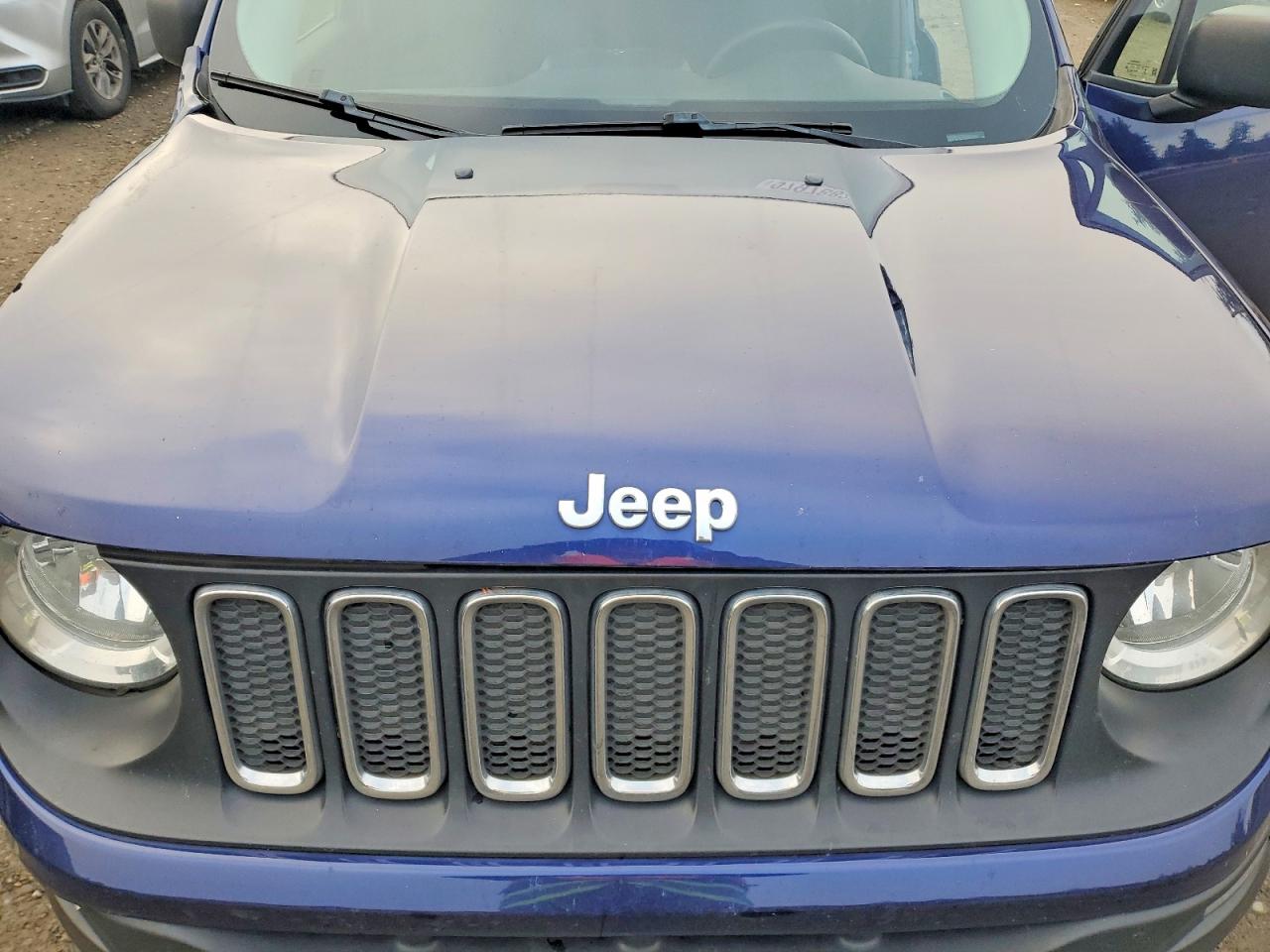 2017 JEEP RENEGADE SPORT photo 11