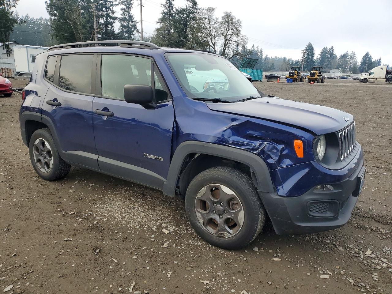 2017 JEEP RENEGADE SPORT photo 4