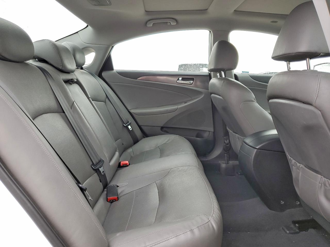 2015 HYUNDAI SONATA HYBRID photo 10