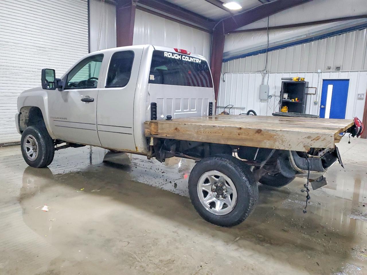 2007 CHEVROLET SILVERADO K1500 photo 2