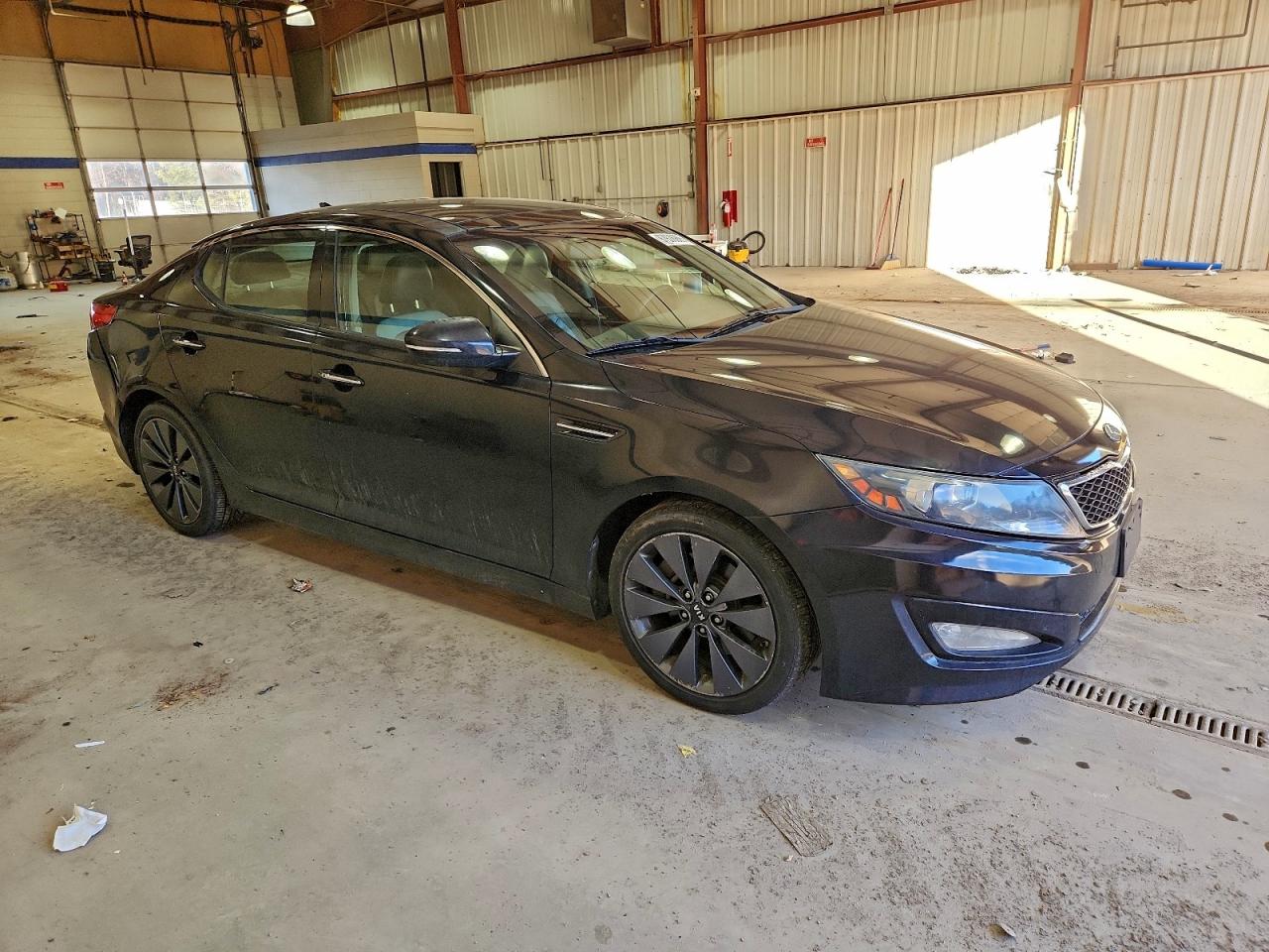 2011 KIA OPTIMA SX photo 4