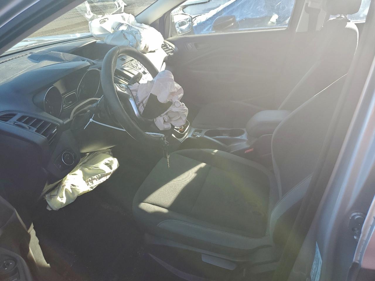 2016 FORD ESCAPE S photo 7