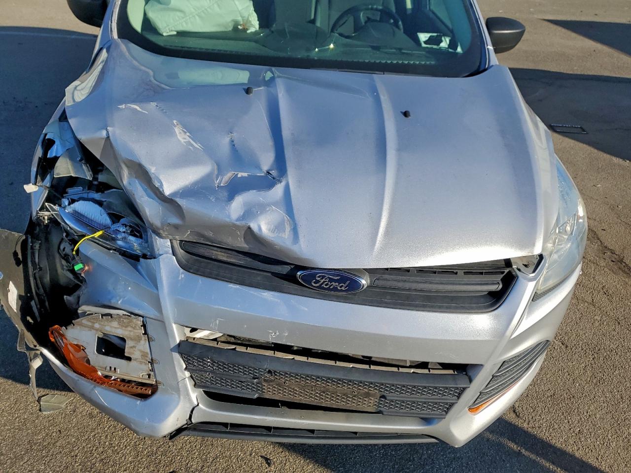 2016 FORD ESCAPE S photo 12