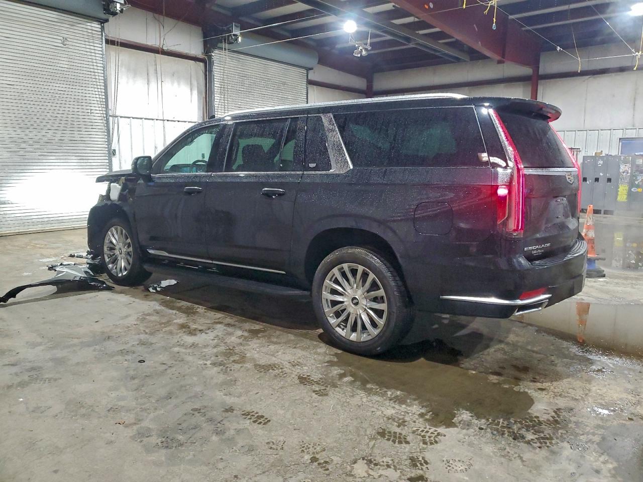2023 CADILLAC ESCALADE ESV PREMIUM LUXURY photo 2