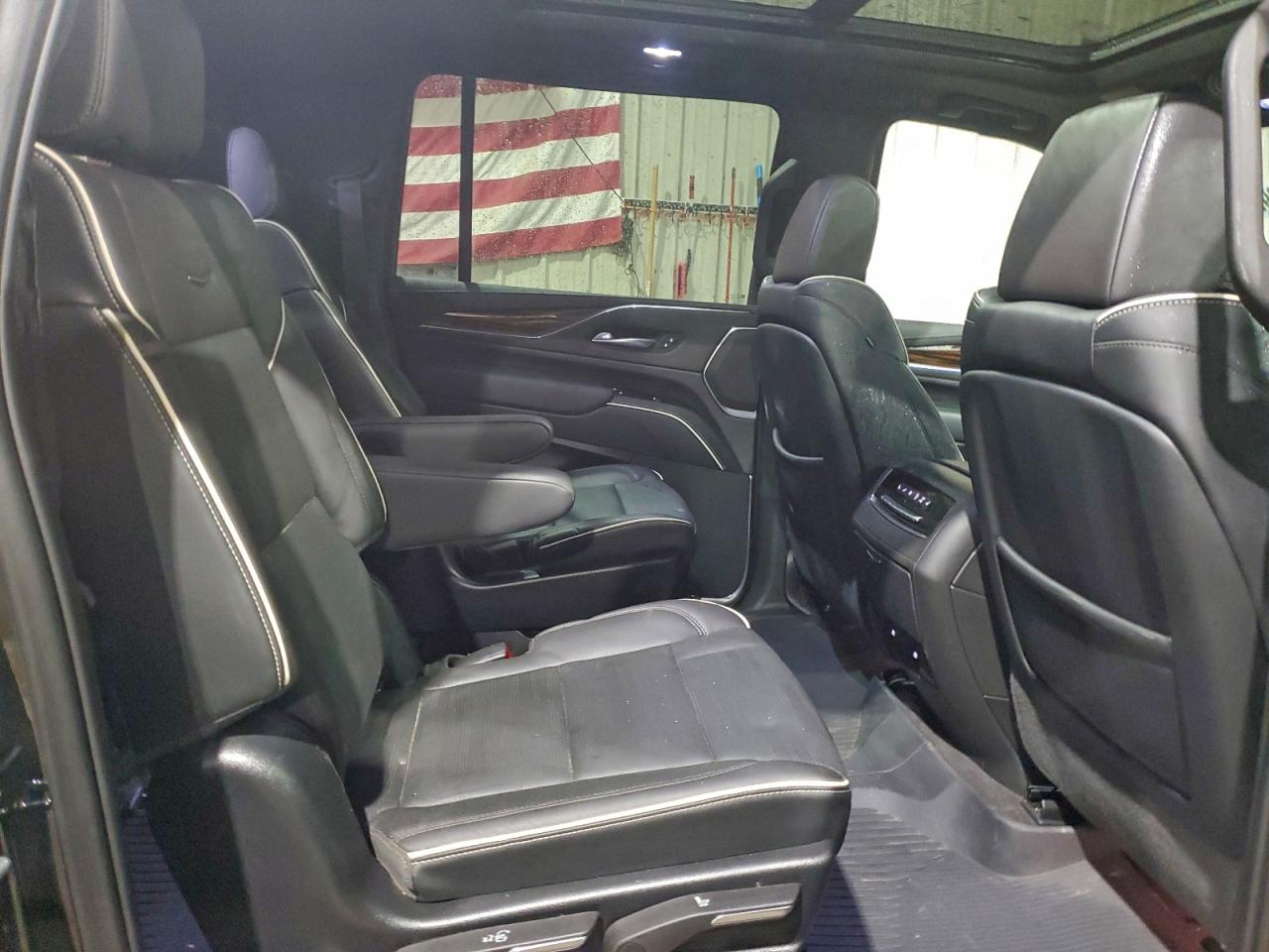 2023 CADILLAC ESCALADE ESV PREMIUM LUXURY photo 11