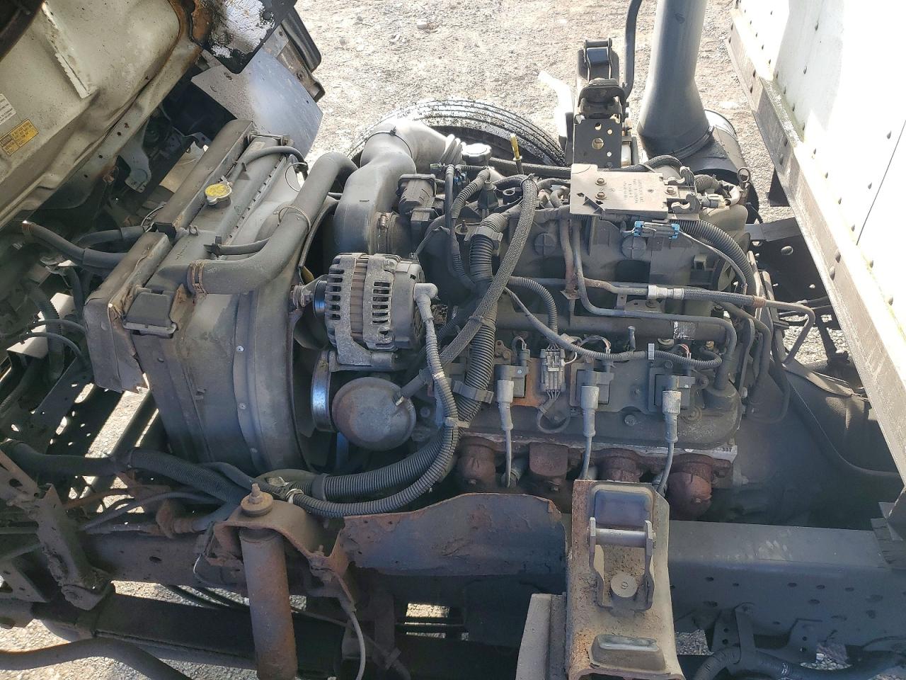 2006 ISUZU NPR BOX TRUCK photo 12
