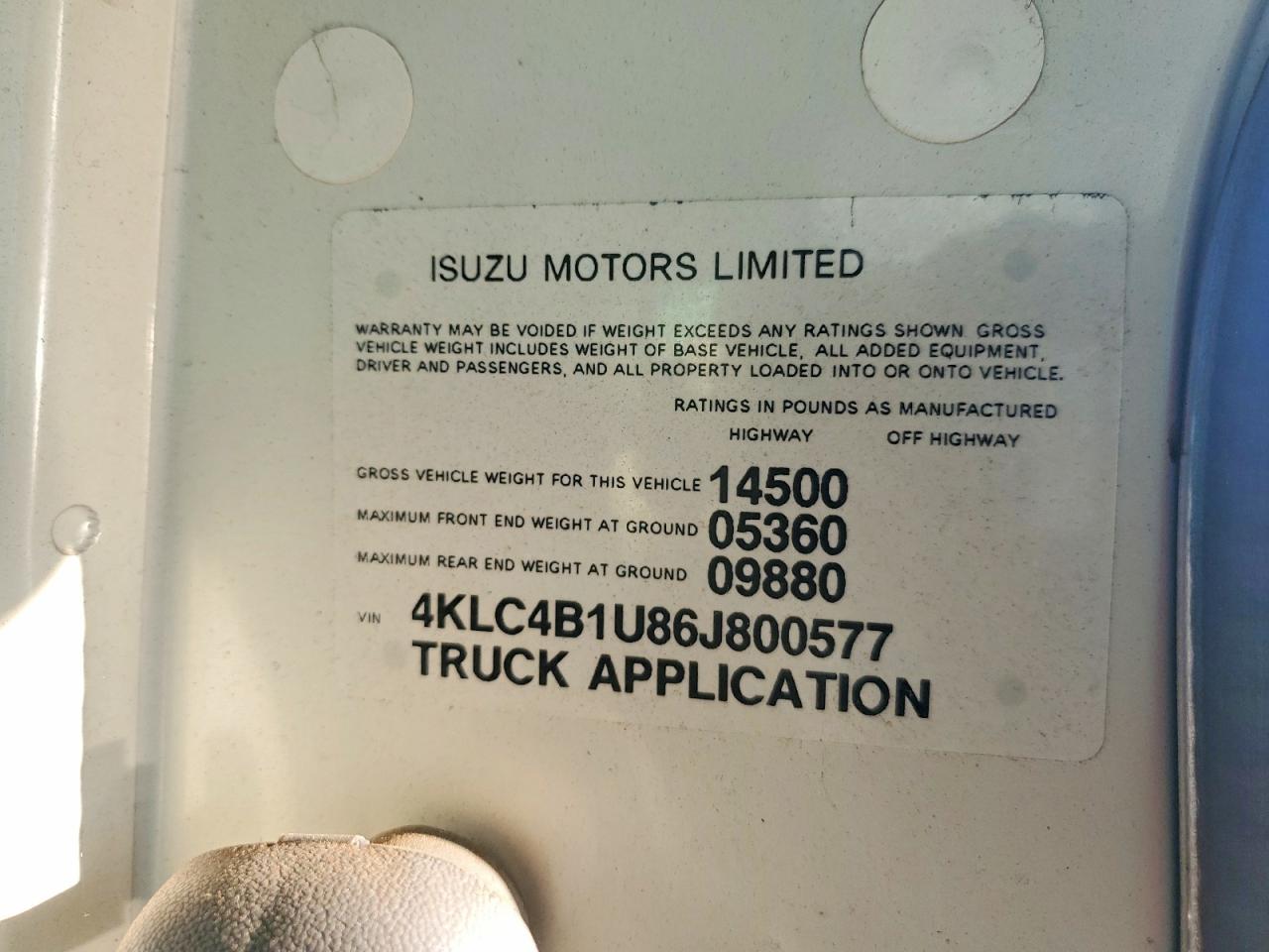 2006 ISUZU NPR BOX TRUCK photo 13