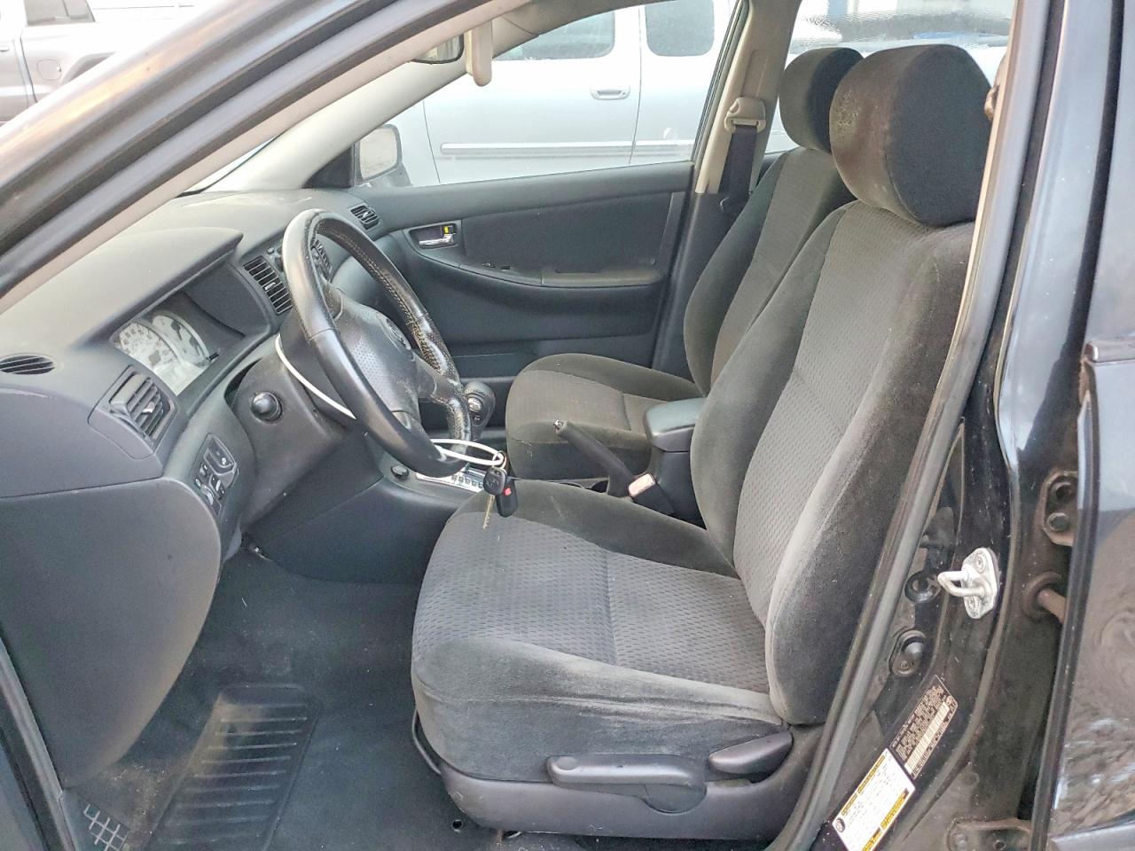 2006 TOYOTA COROLLA CE photo 7