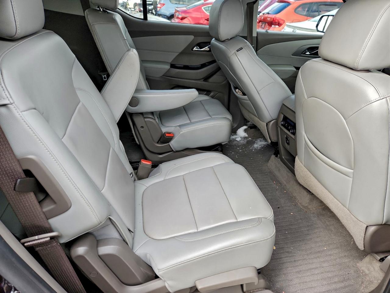 2020 CHEVROLET TRAVERSE LT photo 10
