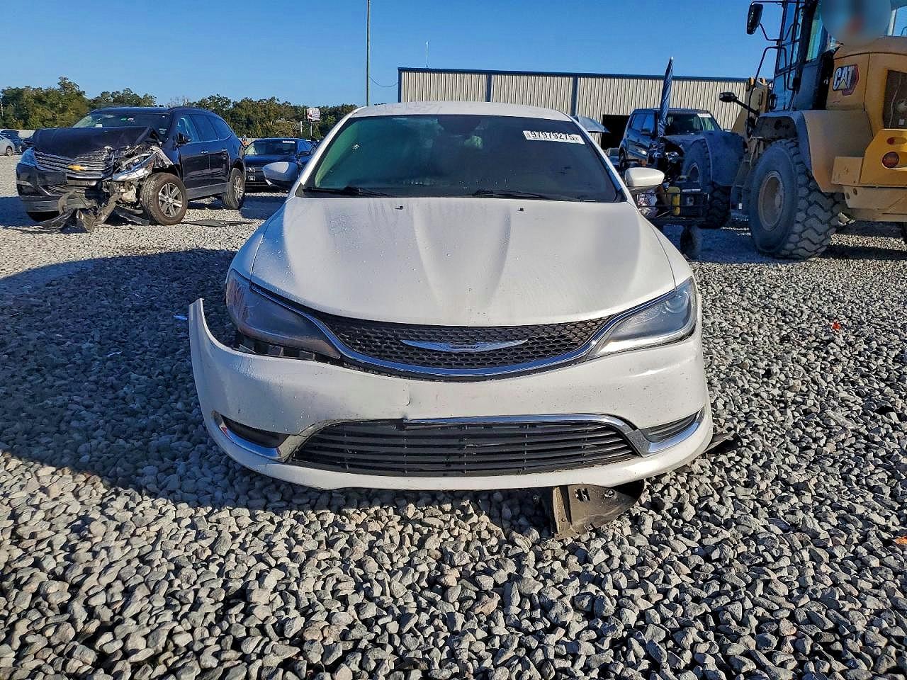 2015 CHRYSLER 200 LIMITED photo 5
