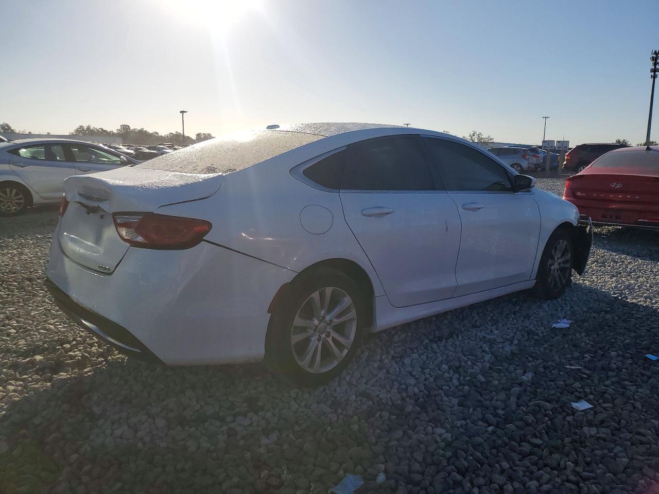 2015 CHRYSLER 200 LIMITED photo 3