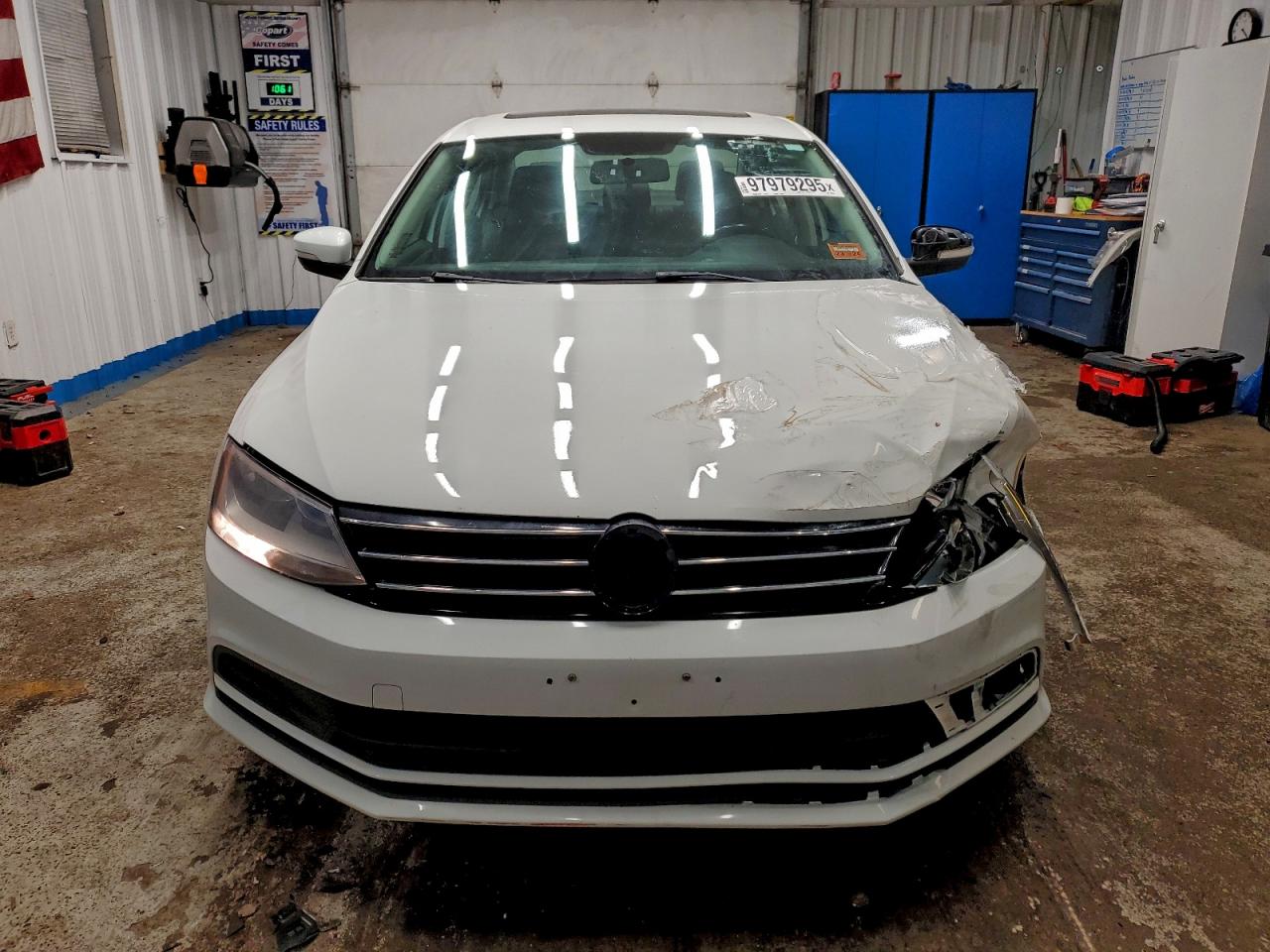 2015 VOLKSWAGEN JETTA SE photo 5