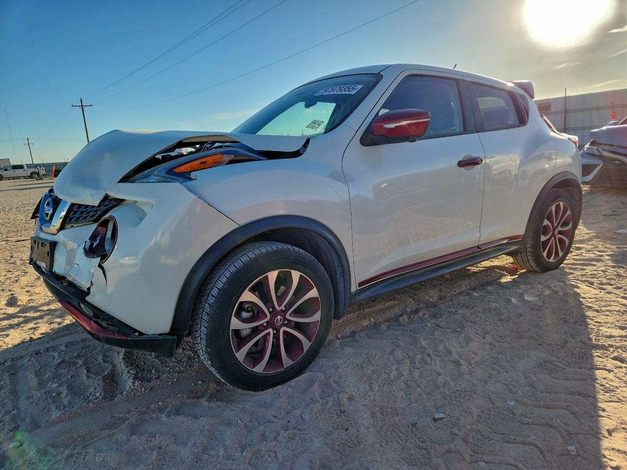 2015 NISSAN JUKE