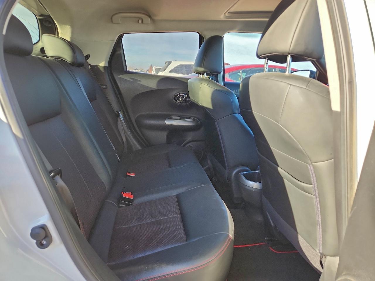 2015 NISSAN JUKE S photo 10