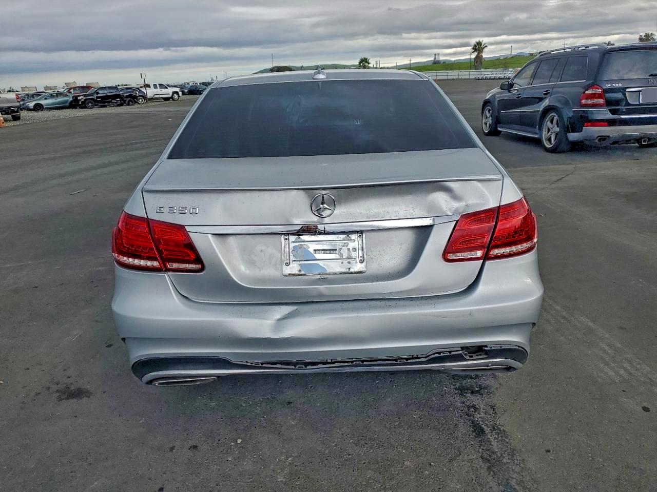 2014 MERCEDES-BENZ E 350 photo 6